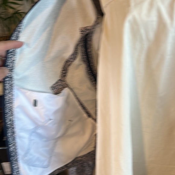 LULULEMON RUNWAY JACKET 100% NYLON PEBBLE PRINT PARFAIT PINK ABERTSON LAKE SZ 6 - Picture 12 of 16